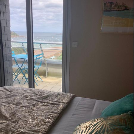 Heol - Appartement 2 Chambres - Vue Mer Et Parking 迪纳尔 外观 照片