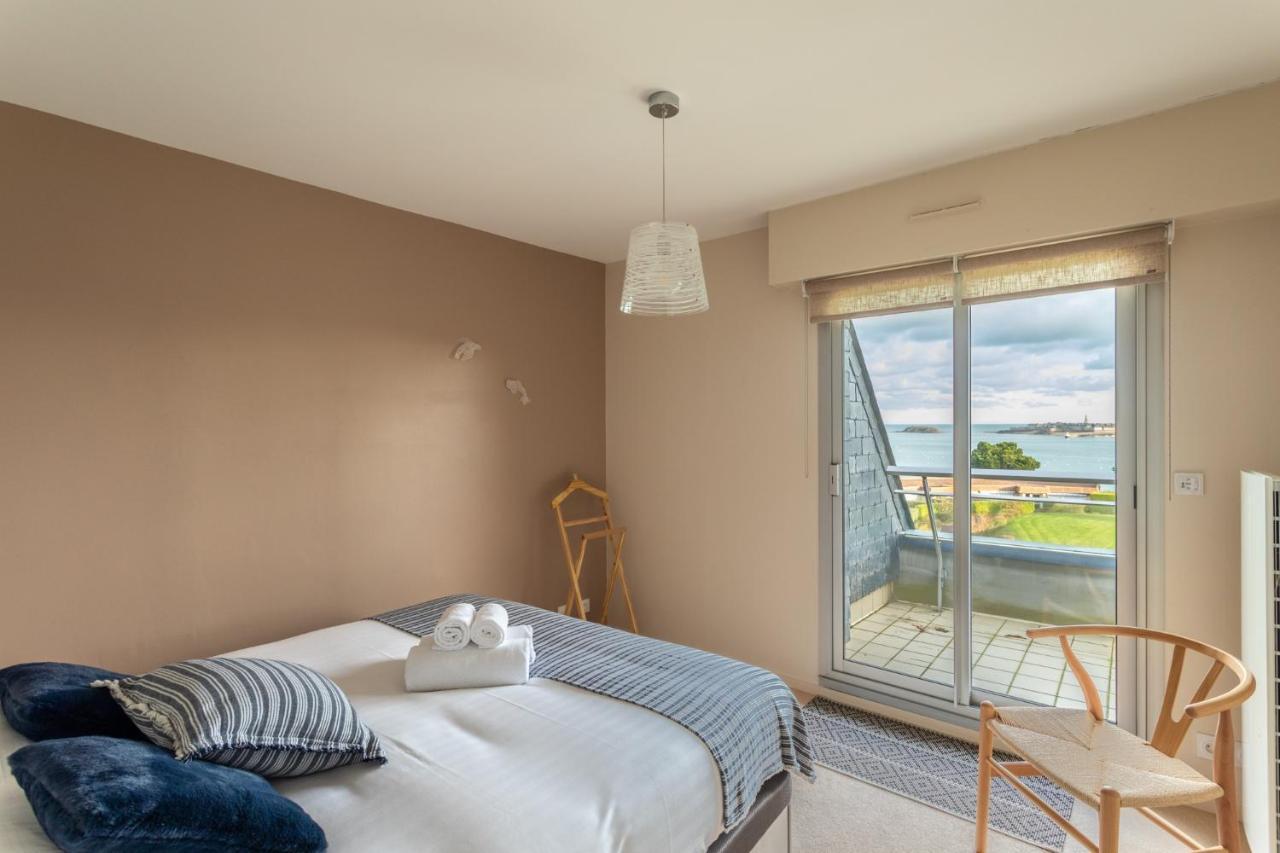 Heol - Appartement 2 Chambres - Vue Mer Et Parking 迪纳尔 外观 照片