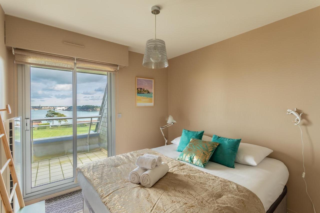 Heol - Appartement 2 Chambres - Vue Mer Et Parking 迪纳尔 外观 照片
