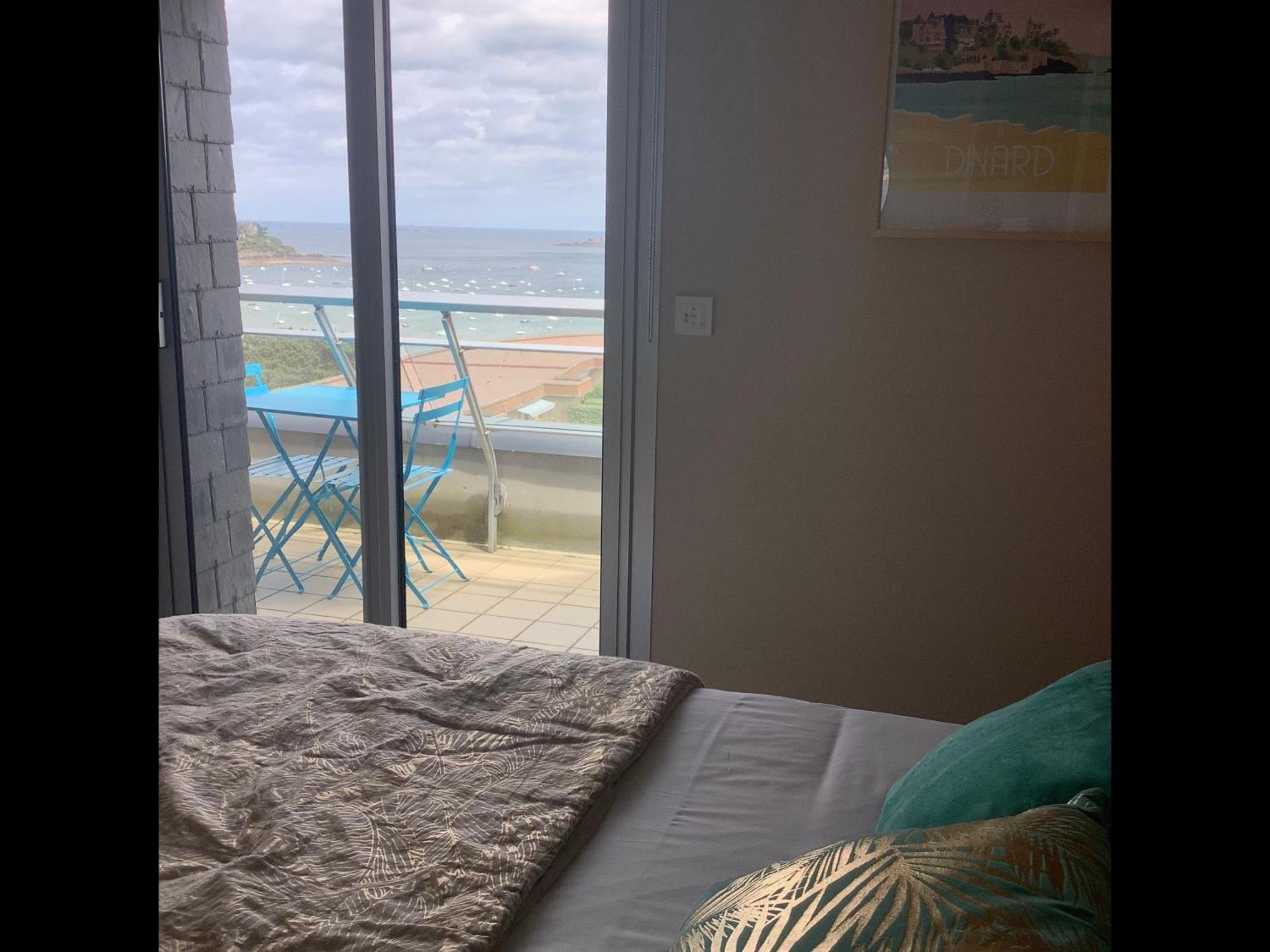 Heol - Appartement 2 Chambres - Vue Mer Et Parking 迪纳尔 外观 照片